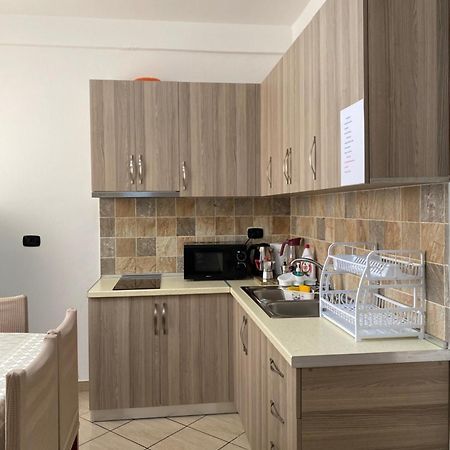 Rikardo Apartament Apartment Vlorë Екстериор снимка