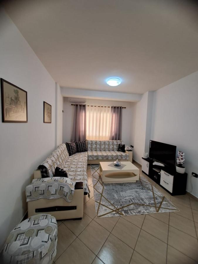 Rikardo Apartament Apartment Vlorë Екстериор снимка