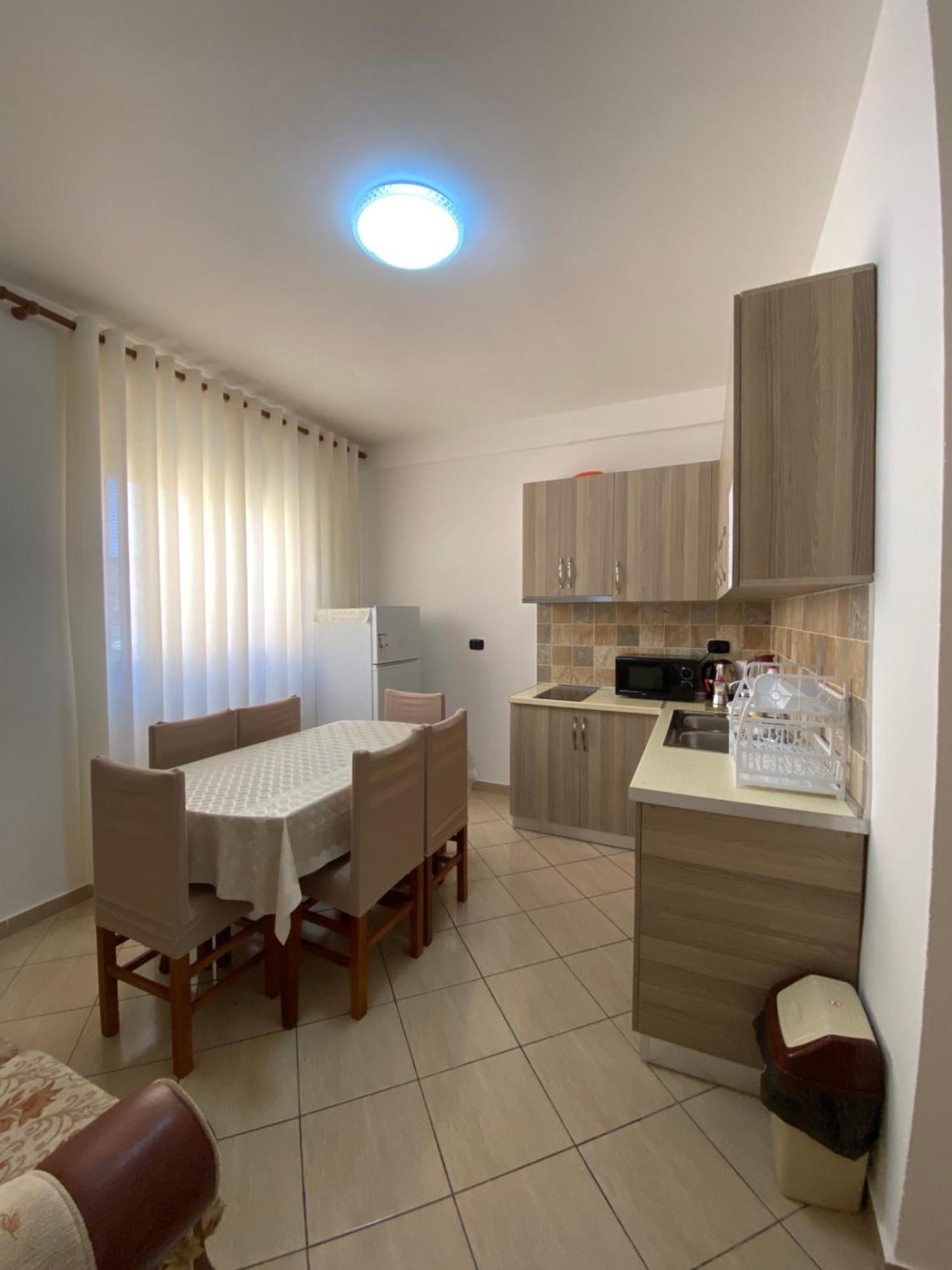 Rikardo Apartament Apartment Vlorë Екстериор снимка
