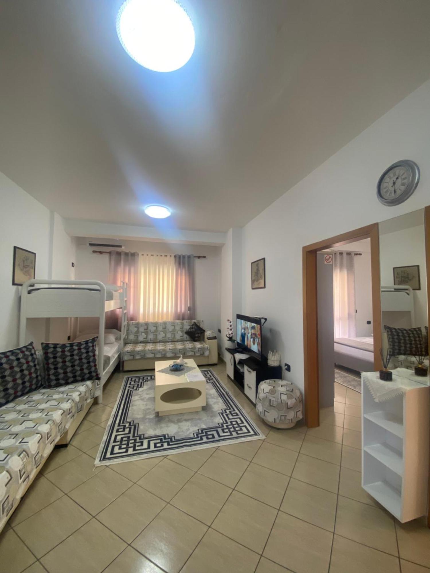 Rikardo Apartament Apartment Vlorë Екстериор снимка